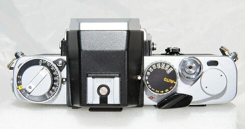 Minolta Xe-7 Film Camera in Kuwait