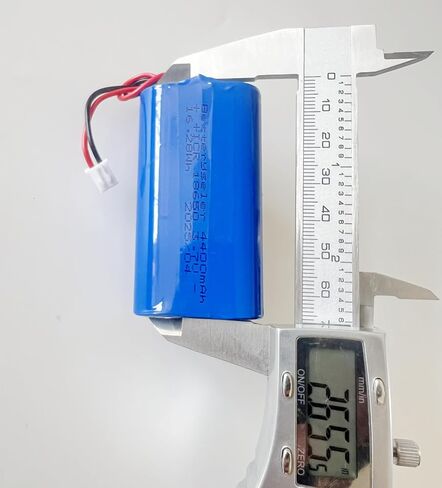 1Pc 3.7v 4400mAh Li ion Rechargeable Battery Pack with XH-2p 2.54 Big Plug 16.28Wh/4.4A (Battery Size,6.75x3.68x1.85cm) for Bluetooth Speaker, Solar Light etc in Kuwait