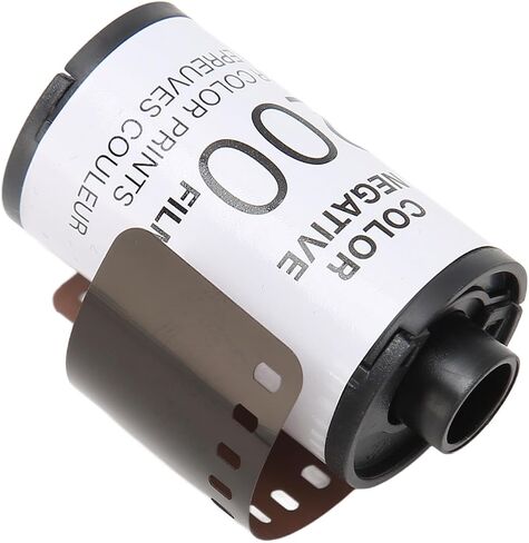 CHICIRIS 35mm Color Negative Film 200 ISO, 8 Sheets for 135 Camera in Kuwait