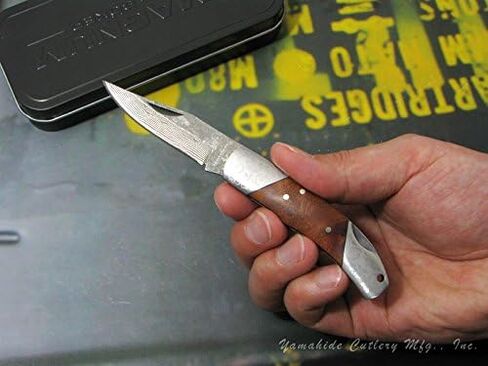Magnum 01MB946DAM Damascus Duke Folding Knife with 2-1/2 in. Straight Edge Blade in Saudi Arabia