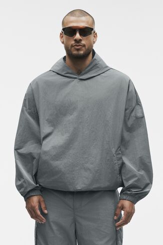 Alo Yoga Axis Hooded Pullover - Monument in Kuwait