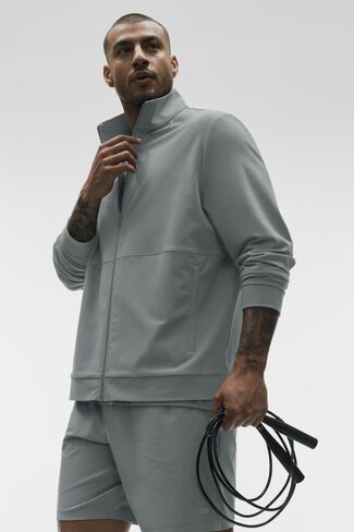 Alo Yoga Conquer Max Mock-Neck Full-Zip - Monument in Saudi Arabia