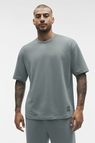 Alo Yoga Double Take Short Sleeve - Monument in Kuwait