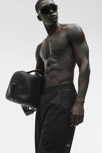 Alo Yoga Suited Trouser - Black in Saudi Arabia