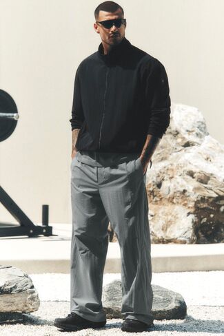 Alo Yoga Takeaway Track Straight Leg Pant - Monument in Saudi Arabia
