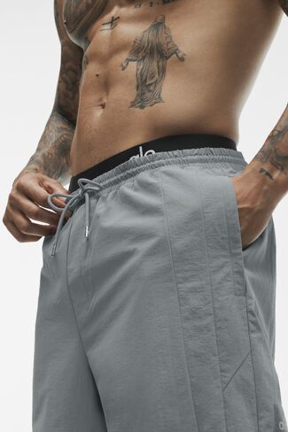 Alo Yoga Takeaway Track Straight Leg Pant - Monument in Saudi Arabia