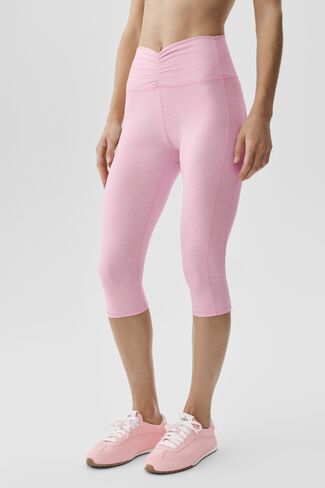Alo Yoga Alosoft High-Waist Intuition Capri - Pink Marshmallow Heather in Kuwait