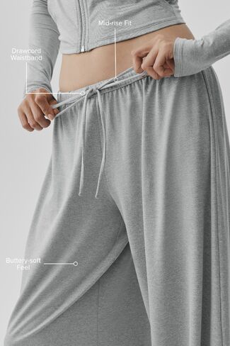 Alo Yoga Alosoft Mid-Rise Finesse Wide Leg Sweatpant - Vintage Athletic Heather in Saudi Arabia