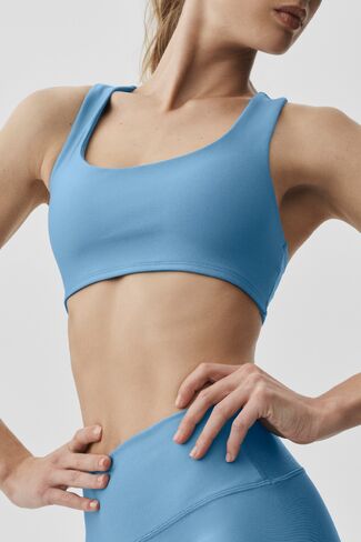 Alo Yoga Airlift Advantage Racerback Bra - California Blue in Kuwait
