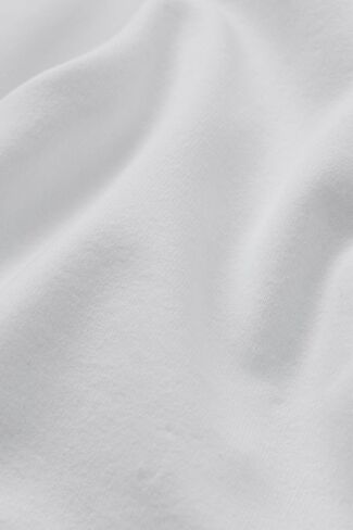 Alo Yoga Airbrush Lock In Bra - White in Kuwait