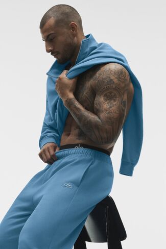 Alo Yoga Accolade Straight Leg Sweatpant - California Blue in Saudi Arabia