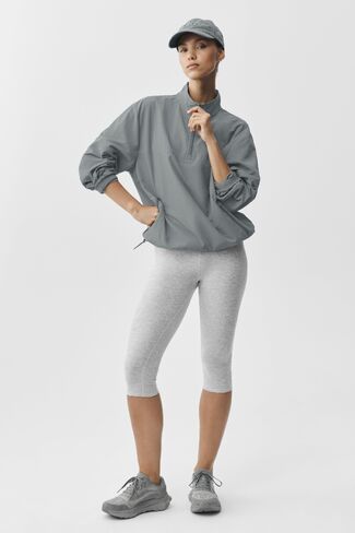 Alo Yoga Light Weight Takeaway Track Pullover - Monument in Saudi Arabia