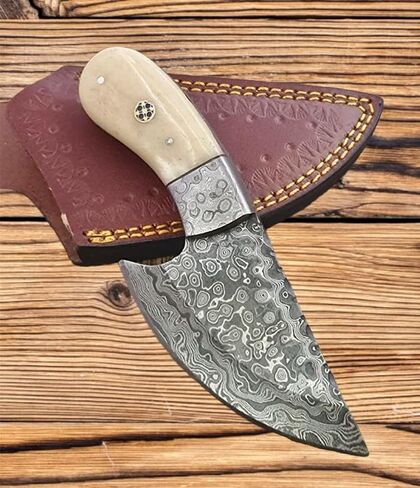 Poshland Custom Handmade Damascus Steel Knife, Bone Collector - Beautiful knife (BC-1093) in Kuwait