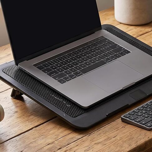 Asixxsix Laptop Cooling Pad, Slim Quiet Laptop Cooler with 140mm Ventilation Fan and Non Slip Base, Portable USB Powered Cooler Stand for 12 to 17 Inch Notebook in Kuwait