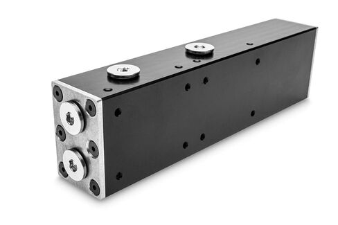 EKWB EK-Pro Manifold 2CPU 4GPU, Acetal in Kuwait