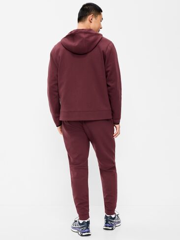 Old Navy Dynamic Fleece 4.0 Joggers - Reddy Or Not in Kuwait