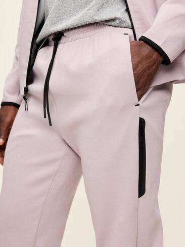 Old Navy Dynamic Fleece 4.0 Joggers - Mockingbird in Kuwait