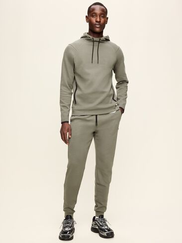 Old Navy Dynamic Fleece 4.0 Joggers - Loden in Kuwait