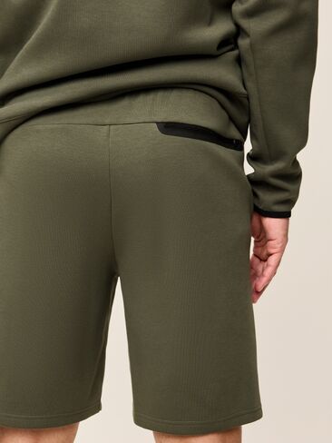 Old Navy Dynamic Fleece 4.0 Shorts -- 8-inch inseam - Loden in Kuwait