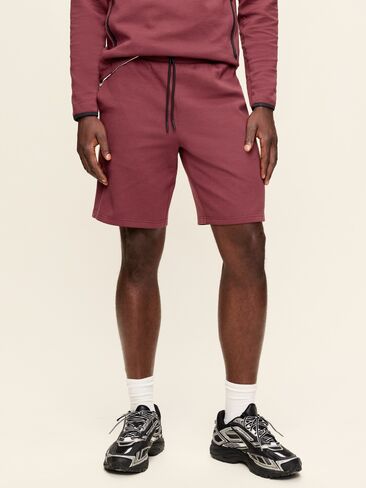 Old Navy Dynamic Fleece 4.0 Shorts -- 8-inch inseam - Reddy Or Not in Kuwait