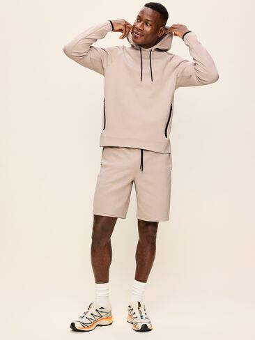 Old Navy Dynamic Fleece 4.0 Shorts -- 8-inch inseam - Hemisphere in Kuwait