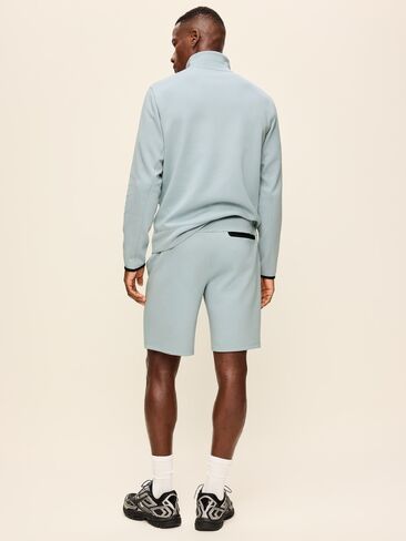 Old Navy Dynamic Fleece 4.0 Shorts -- 8-inch inseam - Crossroads in Kuwait