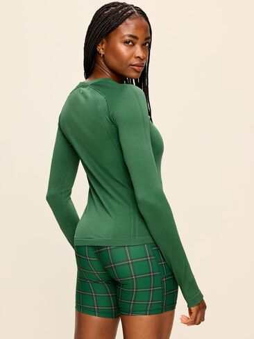 Old Navy Fluid Seamless Fitted Top - Field Of Greens in Kuwait