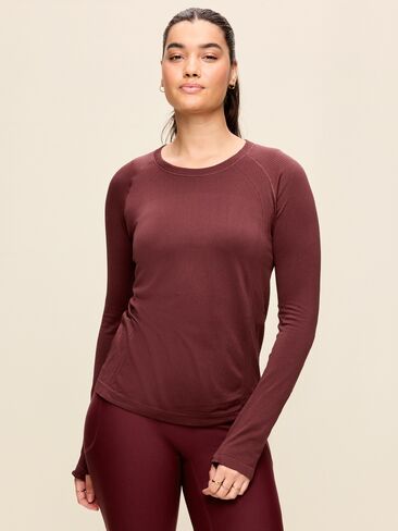 Old Navy Fluid Seamless Fitted Top - Grand Canyon in Kuwait