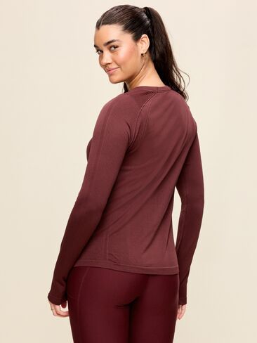 Old Navy Fluid Seamless Fitted Top - Grand Canyon in Kuwait