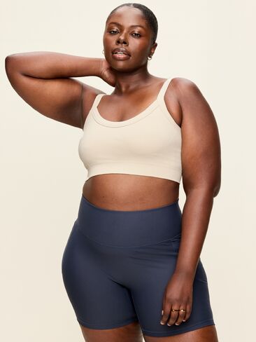 Old Navy Light Support Fluid Seamless Ribbed Sports Bra - White Combo in Kuwait