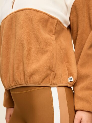 Old Navy Oversized Half-Zip Performance Fleece Pullover - Sycamore Bark in Kuwait