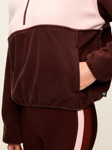 Old Navy Oversized Half-Zip Performance Fleece Pullover - Grand Canyon in Kuwait