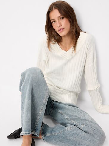 Old Navy SoSoft Ribbed V-Neck Sweater - Creme De La Creme in Kuwait
