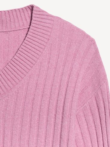 Old Navy SoSoft Ribbed V-Neck Sweater - Rose Dawn in Kuwait