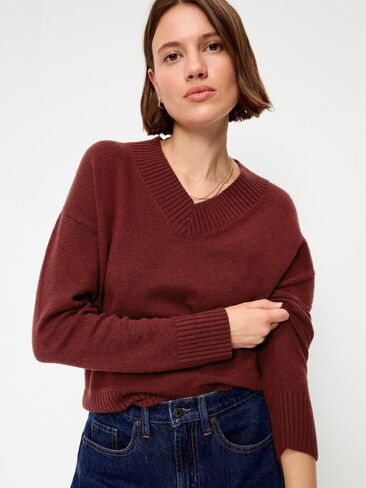 Old Navy SoSoft V-Neck Sweater - Emberglow in Kuwait