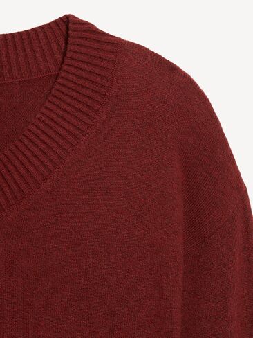 Old Navy SoSoft V-Neck Sweater - Emberglow in Kuwait