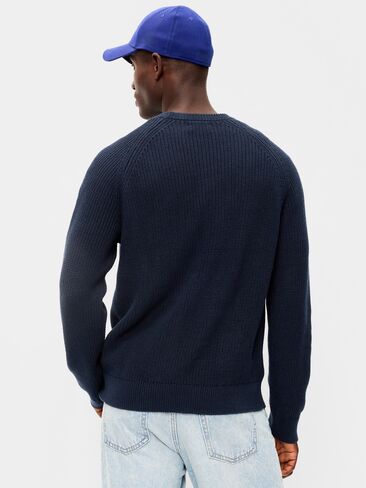 Old Navy Crew-Neck Sweater - In the Navy in Kuwait