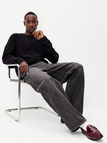 Old Navy Crew-Neck Sweater - Black Jack in Kuwait