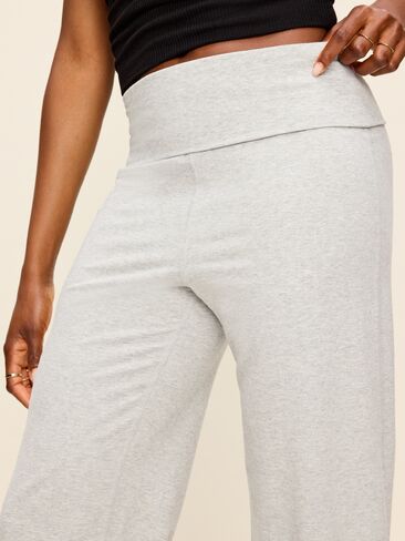 Old Navy Fold-Over Waist Fitted Joggers - Heather Gray in Kuwait