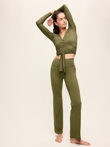 Old Navy StudioSmooth Long-Sleeve Wrap Top - Hearthwood in Kuwait