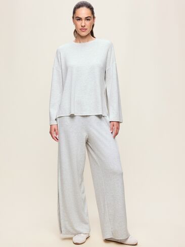 Old Navy High-Waisted Bounce Lite Drapey Wide-Leg Pleated Pants - Light Gray Heather in Kuwait