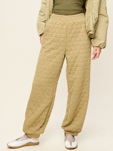 Old Navy Quilted Bounce Fleece Sweatpant - Micro Green in Kuwait