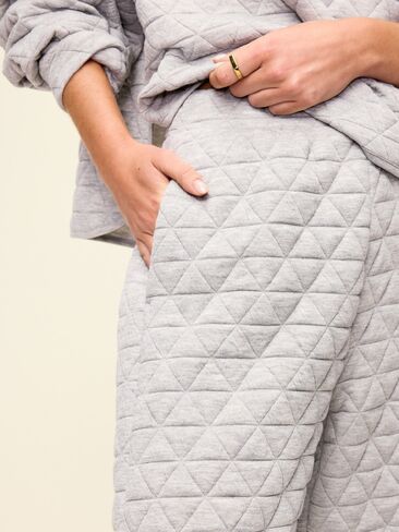 Old Navy Quilted Bounce Fleece Sweatpant - Heather Gray in Kuwait