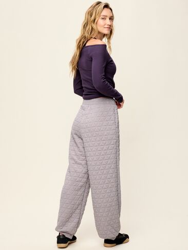 Old Navy Quilted Bounce Fleece Sweatpant - Mockingbird in Kuwait