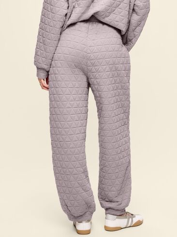 Old Navy Quilted Bounce Fleece Sweatpant - Mockingbird in Kuwait