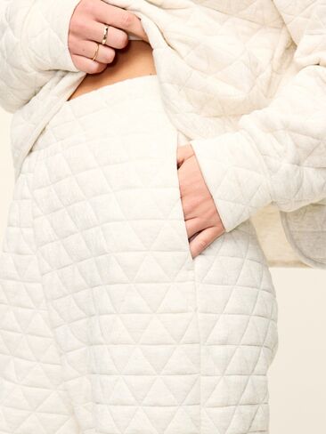 Old Navy Quilted Bounce Fleece Sweatpant - Oatmeal Heather in Kuwait