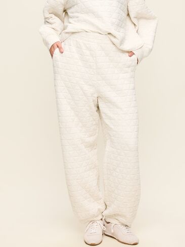 Old Navy Quilted Bounce Fleece Sweatpant - Oatmeal Heather in Kuwait