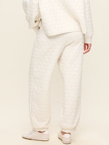 Old Navy Quilted Bounce Fleece Sweatpant - Oatmeal Heather in Kuwait