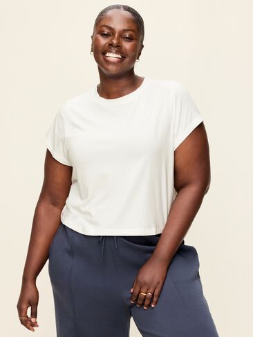 تي شيرت جيرسي بأكمام قصيرة من Old Navy - زنابق بيضاء in Kuwait