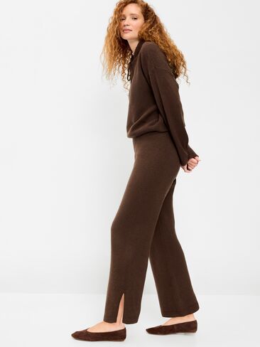 Old Navy SoSoft Wide-Leg Sweatpants - Earthen in Kuwait